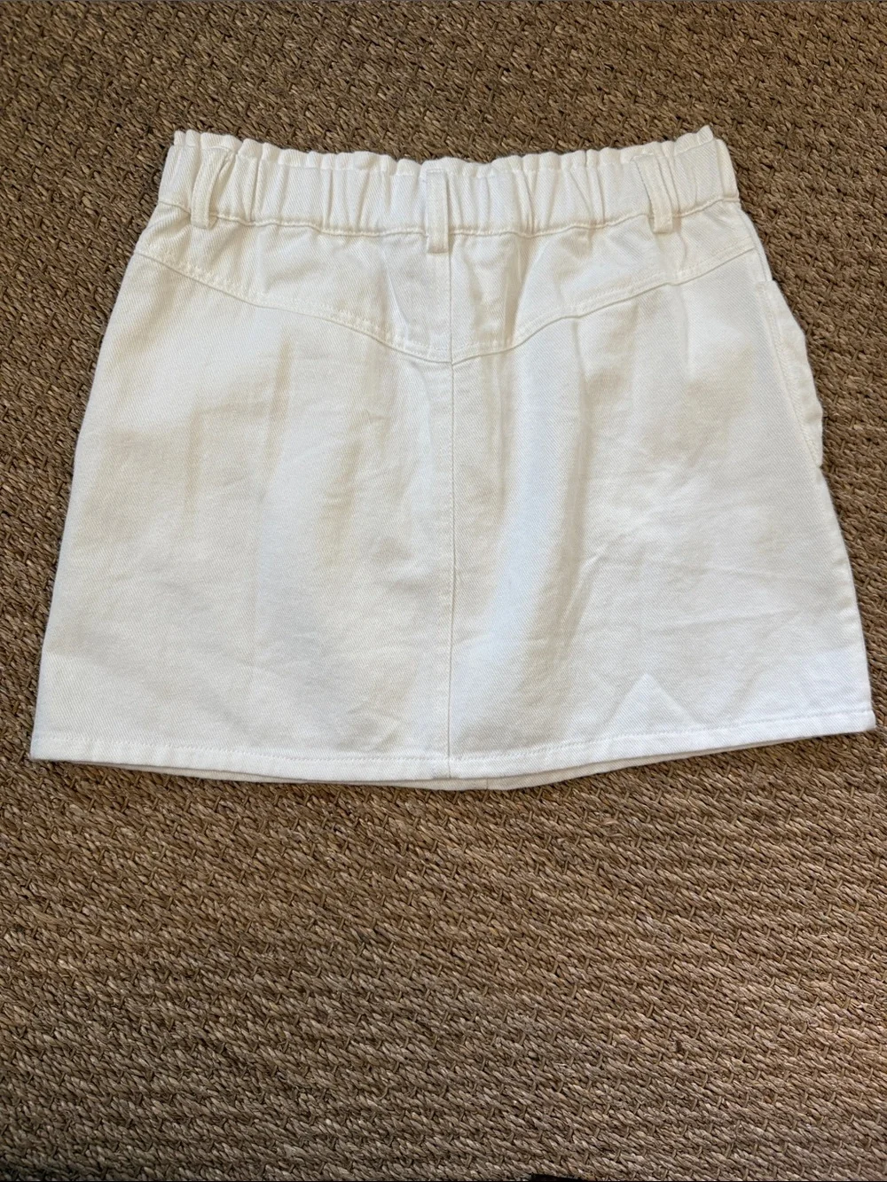 Day + Moon White Cotton Mini Skirt with Front Bow Pockets denim l